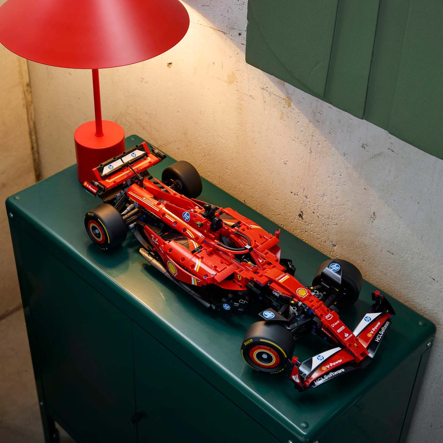 Ferrari F1 SF24 1:18 Technic Lego Car Model