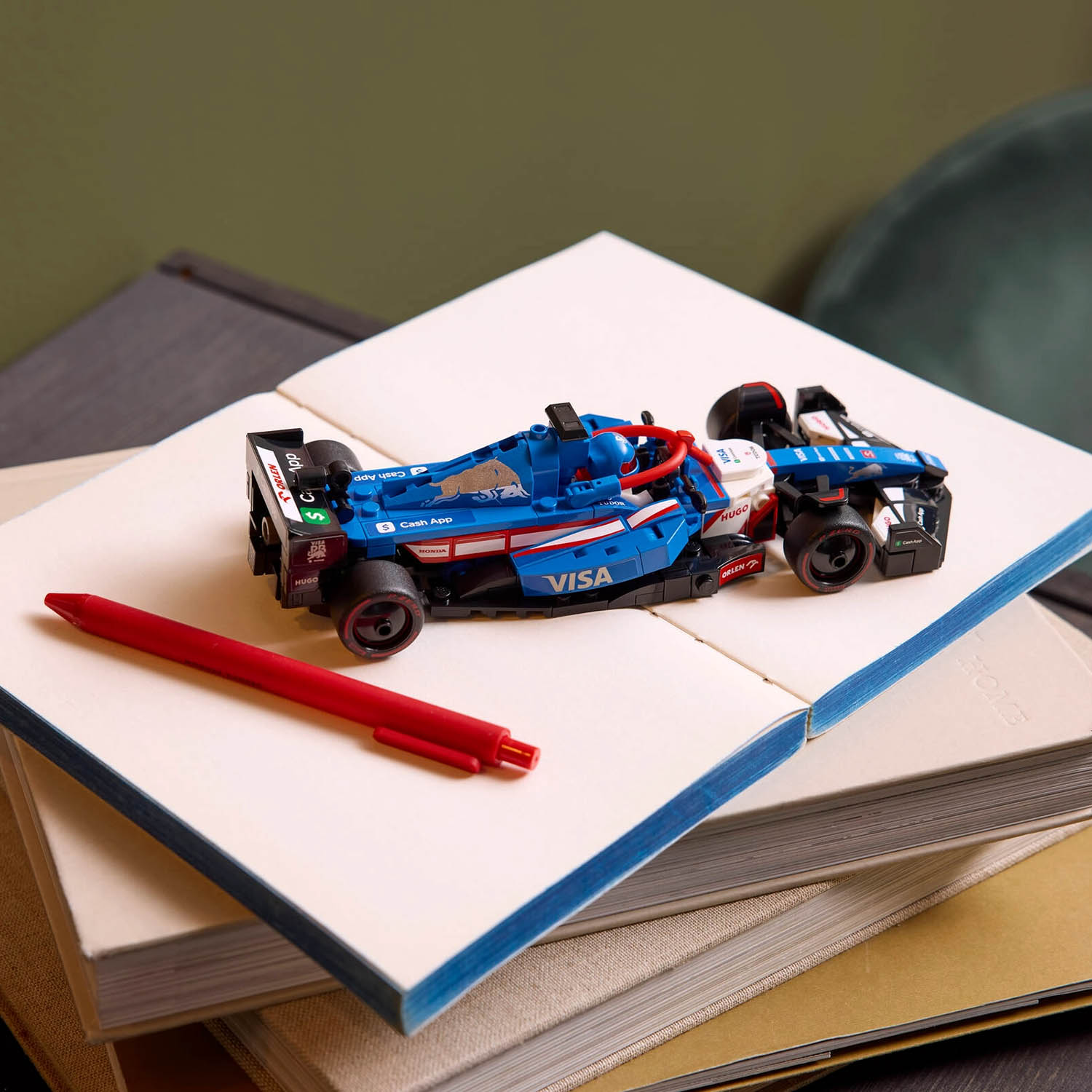 Racing Bulls VCARB01 2024 1:25 Lego Car Model