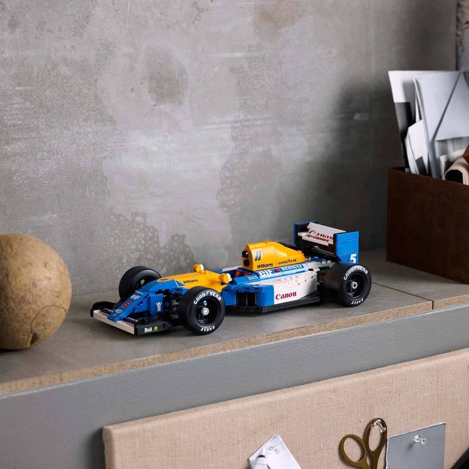 Williams F1 FW14B Nigel Mansell Lego Icons Car Model